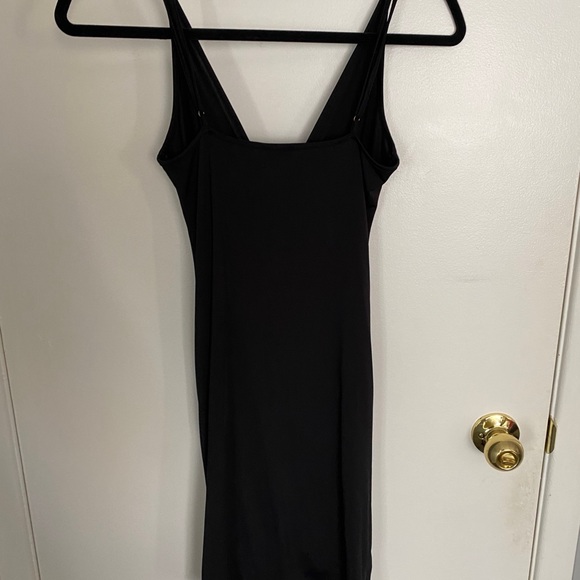 Ruched Black Dress Fashion Nova - Picture 4 of 5